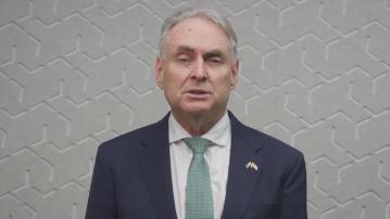 澳洲貿易部長法雷爾料本月與中國商務部部長王文濤會面 要求撤進口限制