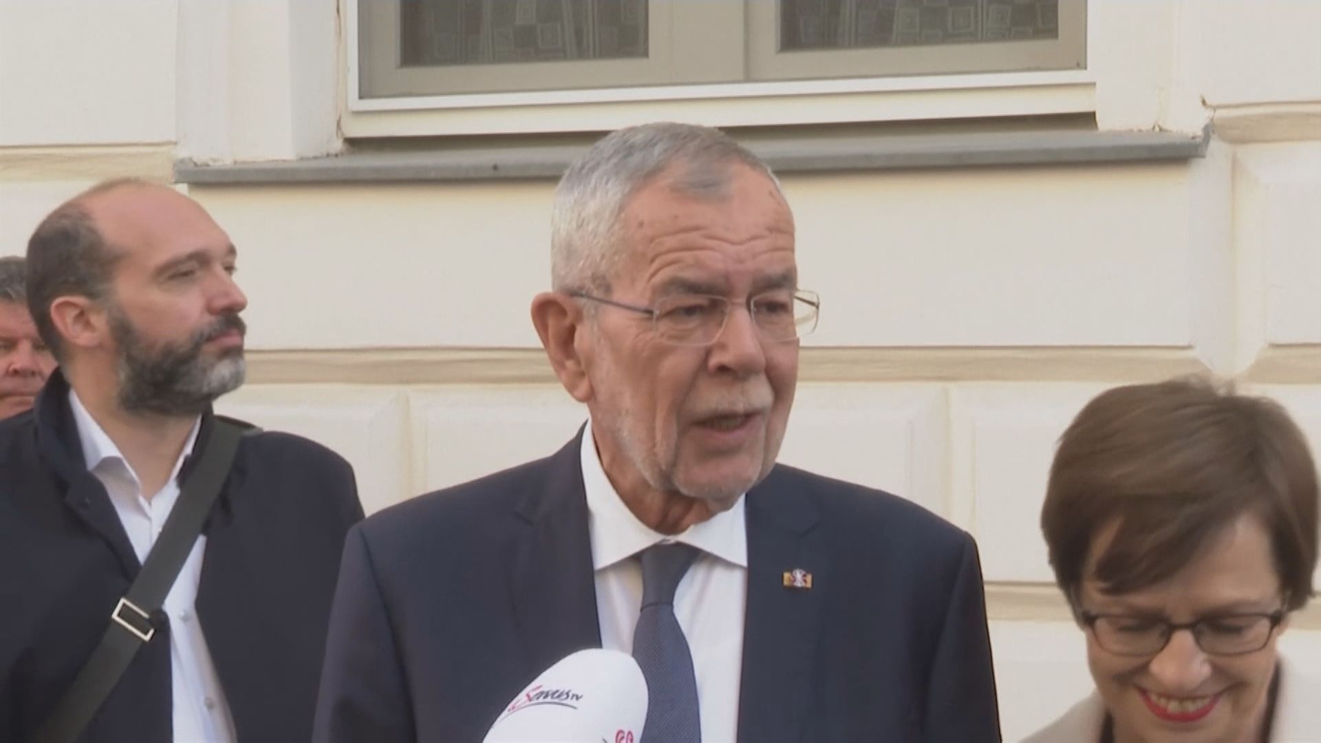 奧地利總統選舉　范德貝倫支持率領先