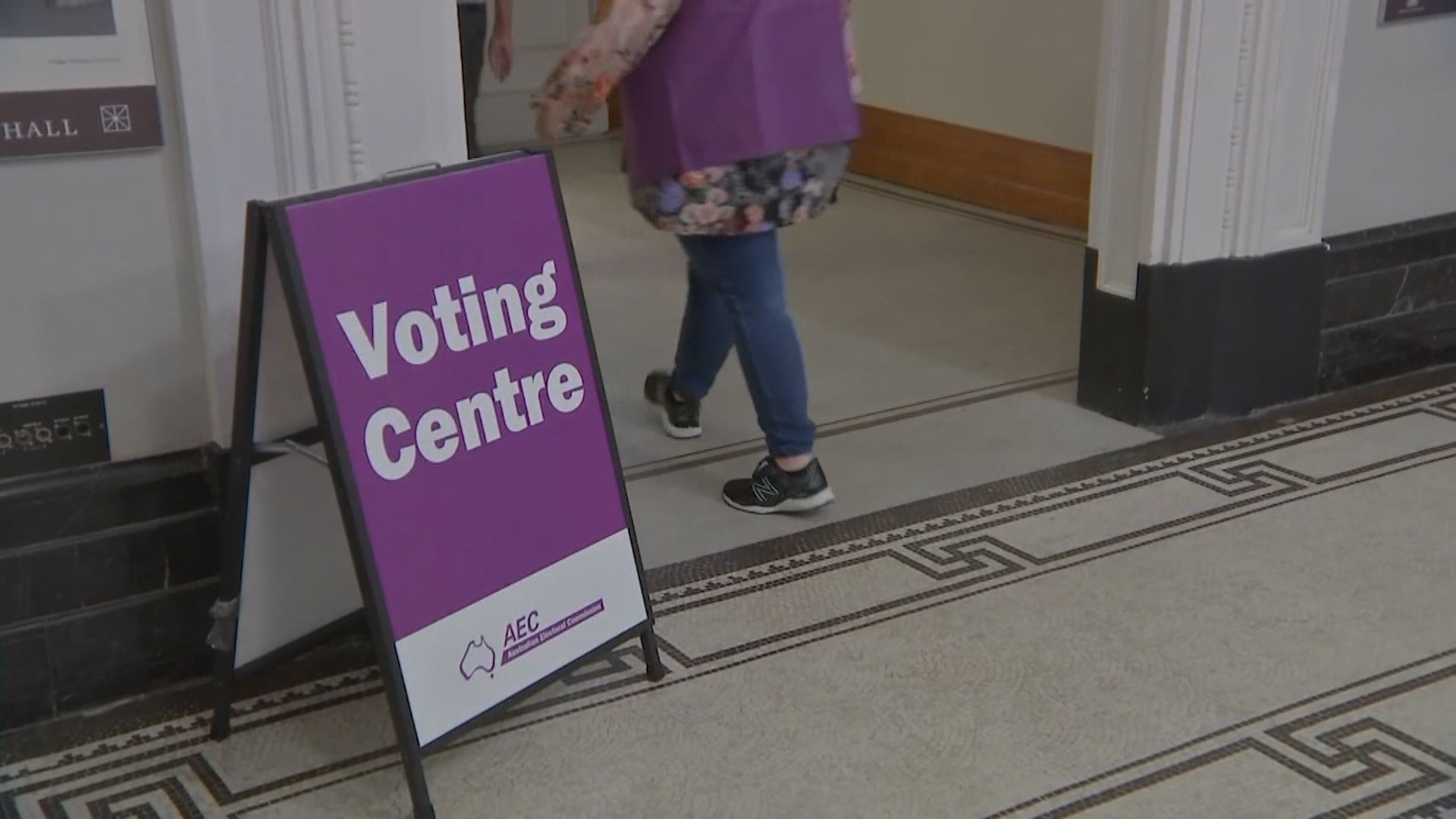 澳洲國會選舉提前投票展開