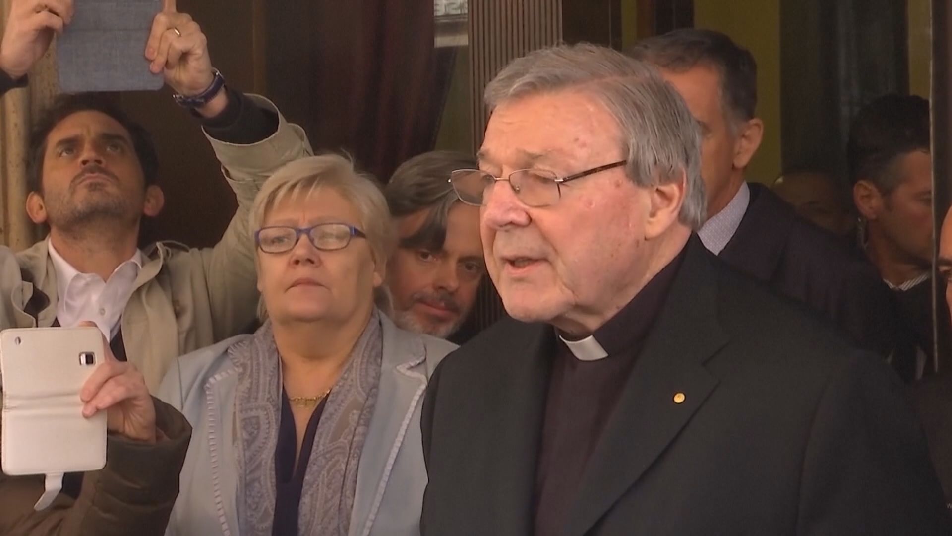 曾捲性侵兒童醜聞的澳洲樞機主教佩爾病逝　終年81歲