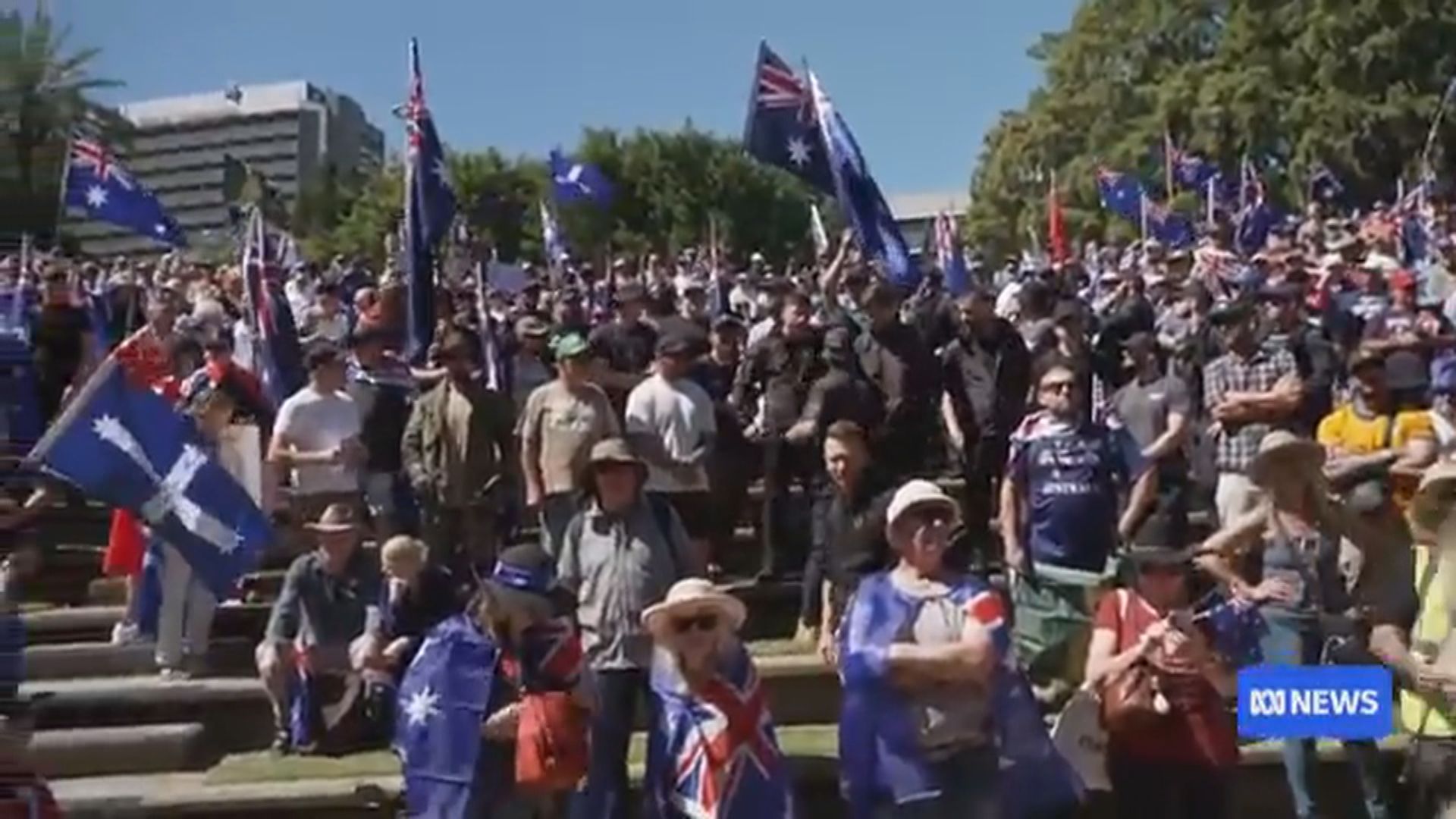 澳洲全國多地爆發反移民示威至少五人被捕