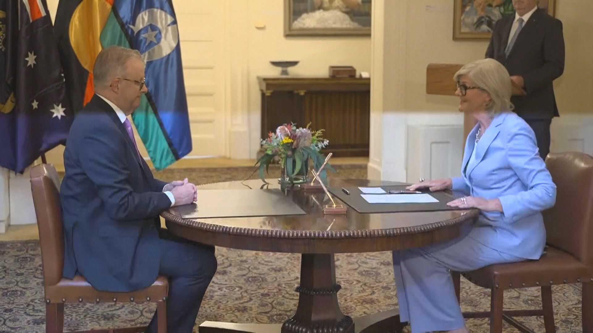 澳洲總理阿爾巴尼斯率領新內閣宣誓就職展開新一屆任期