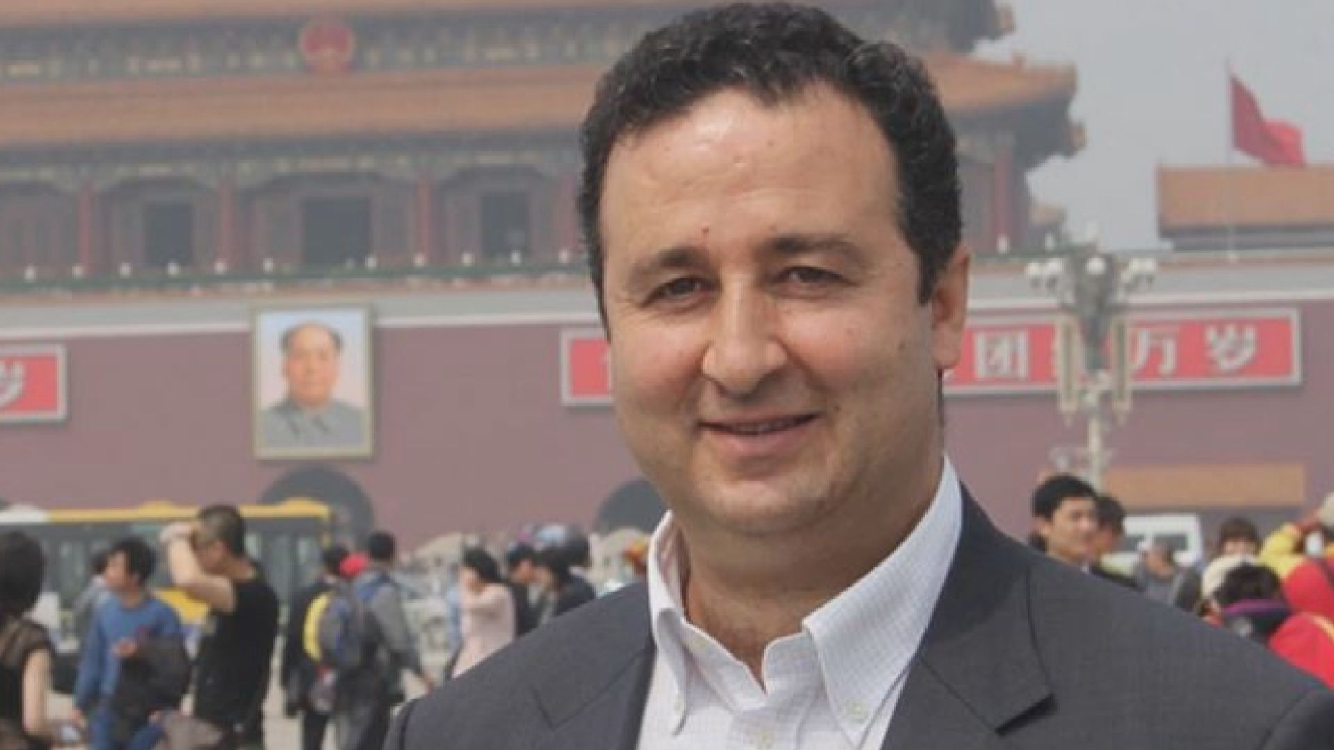 澳洲搜查州議員莫斯爾曼寓所和辦公室