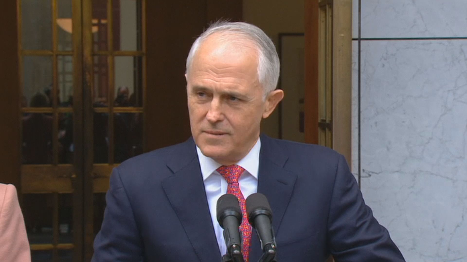 澳洲總理特恩布爾避過逼宮但仍勢危