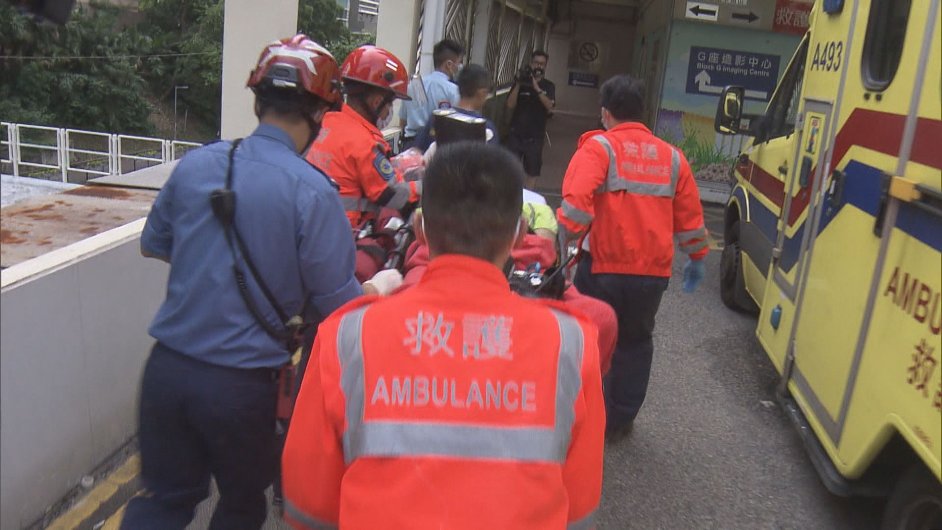 柯士甸道西地盤兩工人疑吸入地底沼氣不治 