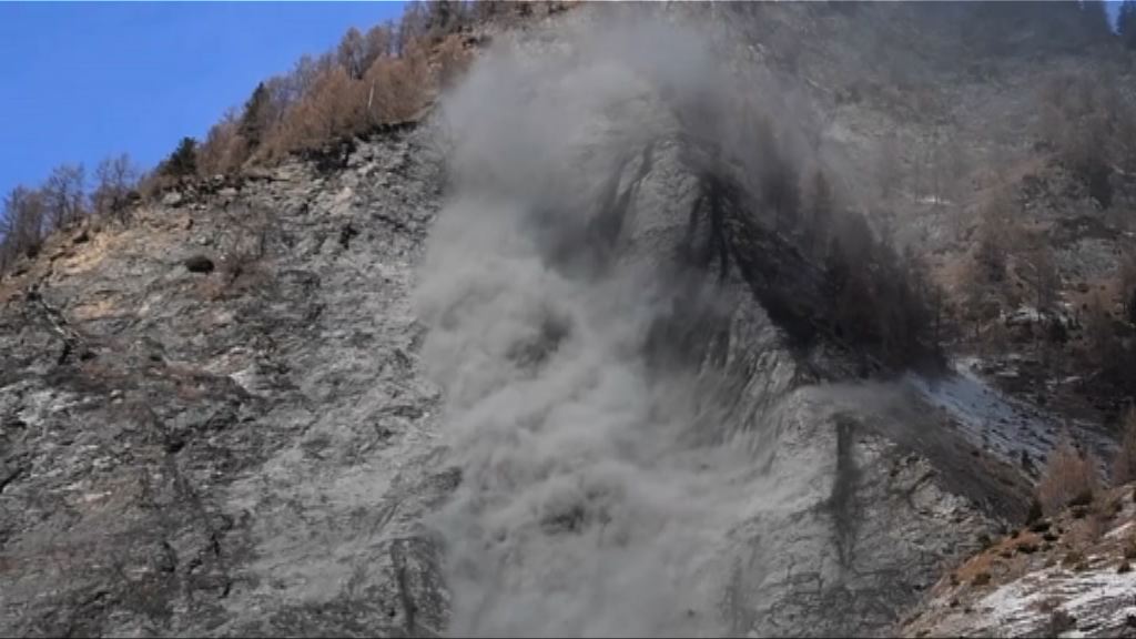 奧地利村莊山泥傾瀉無人傷