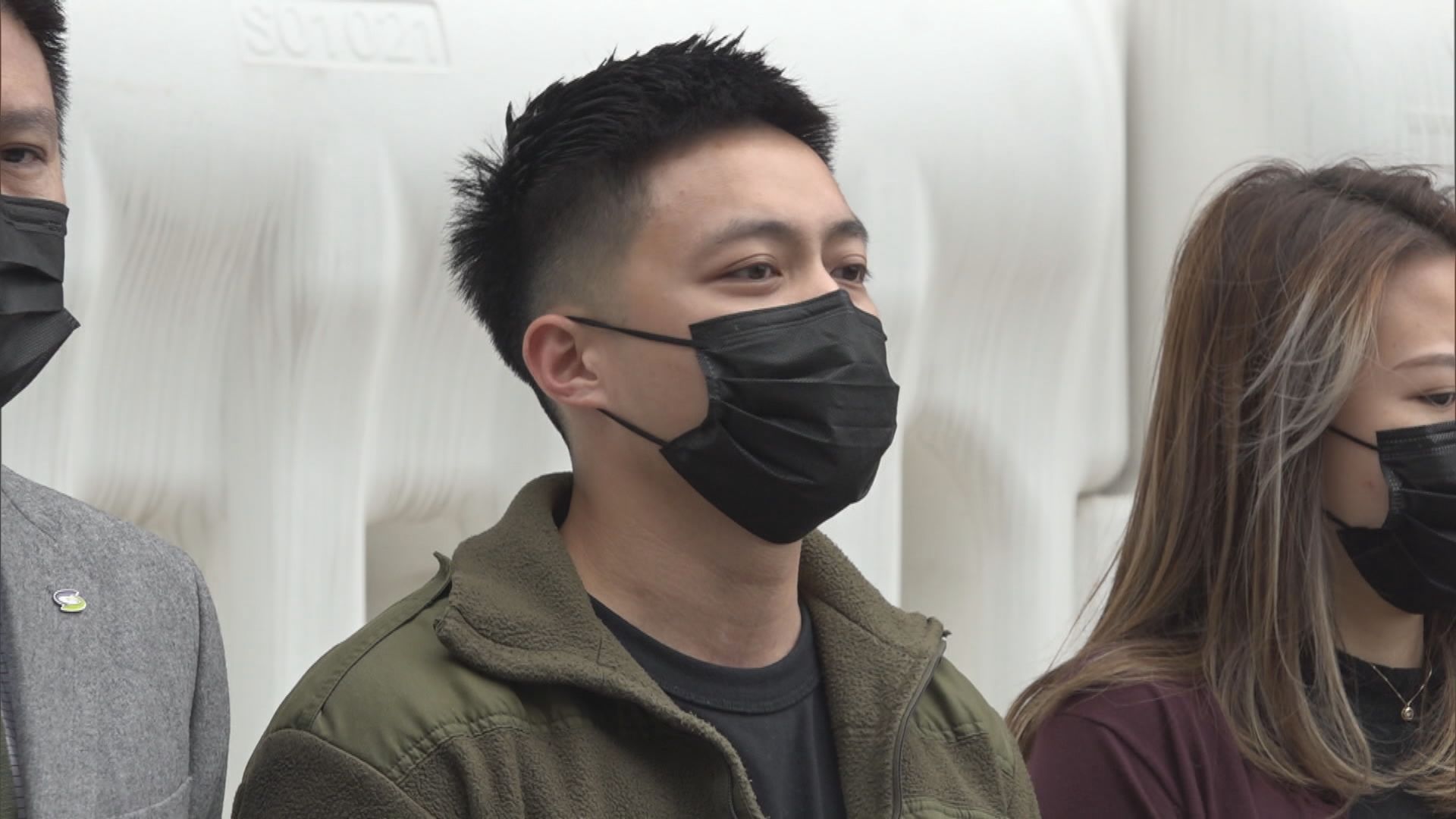 公民黨批預留款項作國安開支而不設失業援助金不合理