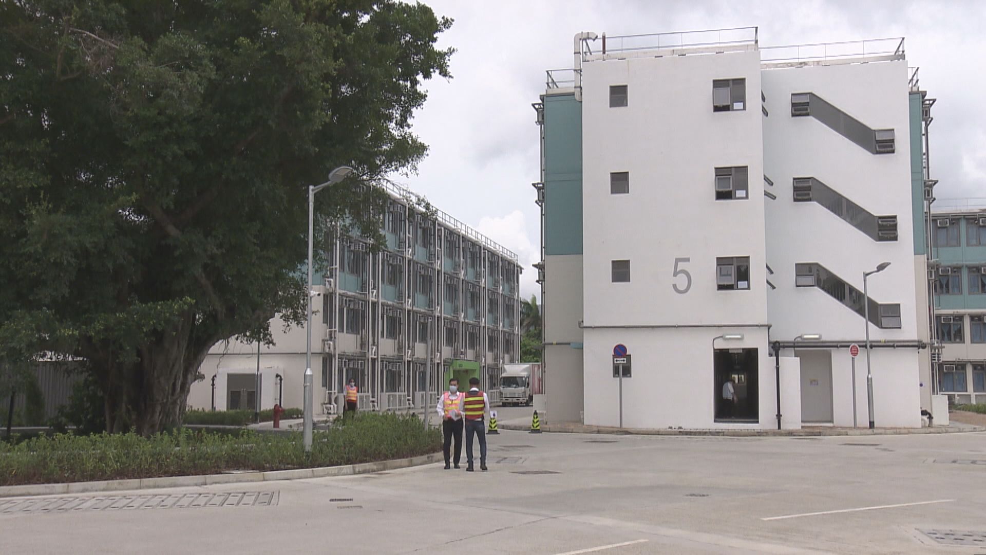 消息：本年底前多9500個過渡性房屋單位