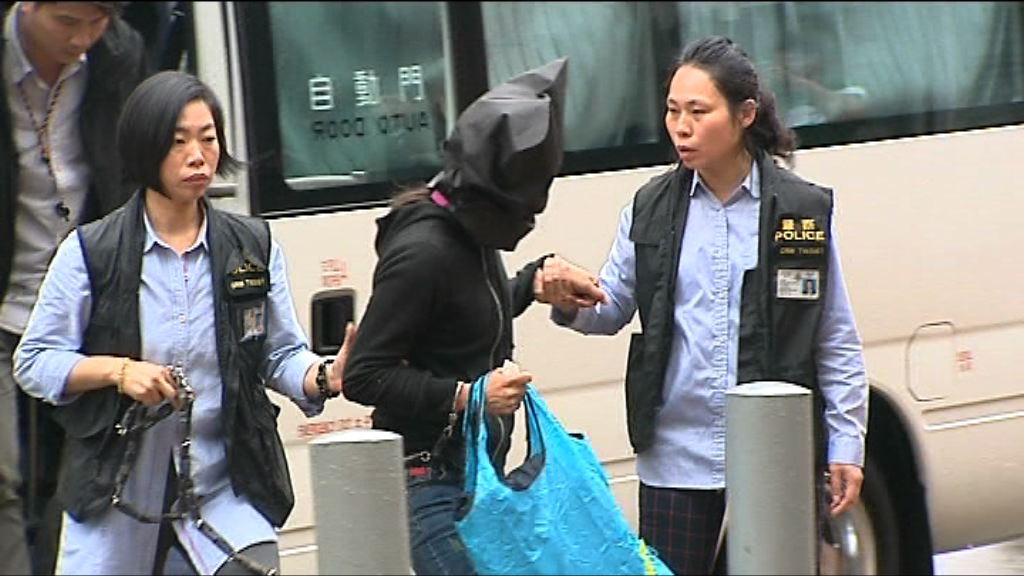 深井殺嬰案疑犯到現場重組案情