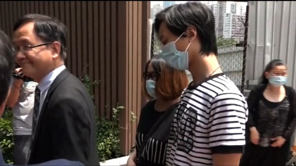 跌嬰案父母警署錄取口供