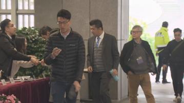 全港區議員到政總出席垃圾徵費簡介會