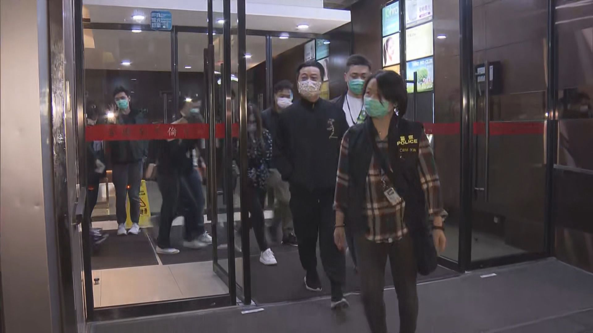 尖沙咀一間酒吧涉違規賣酒　7人被捕