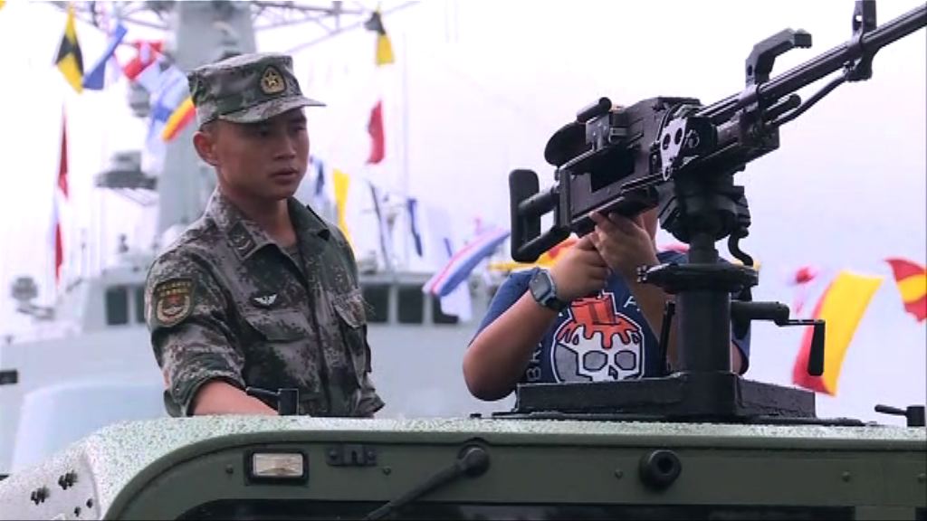 昂船洲軍營開放予市民參觀