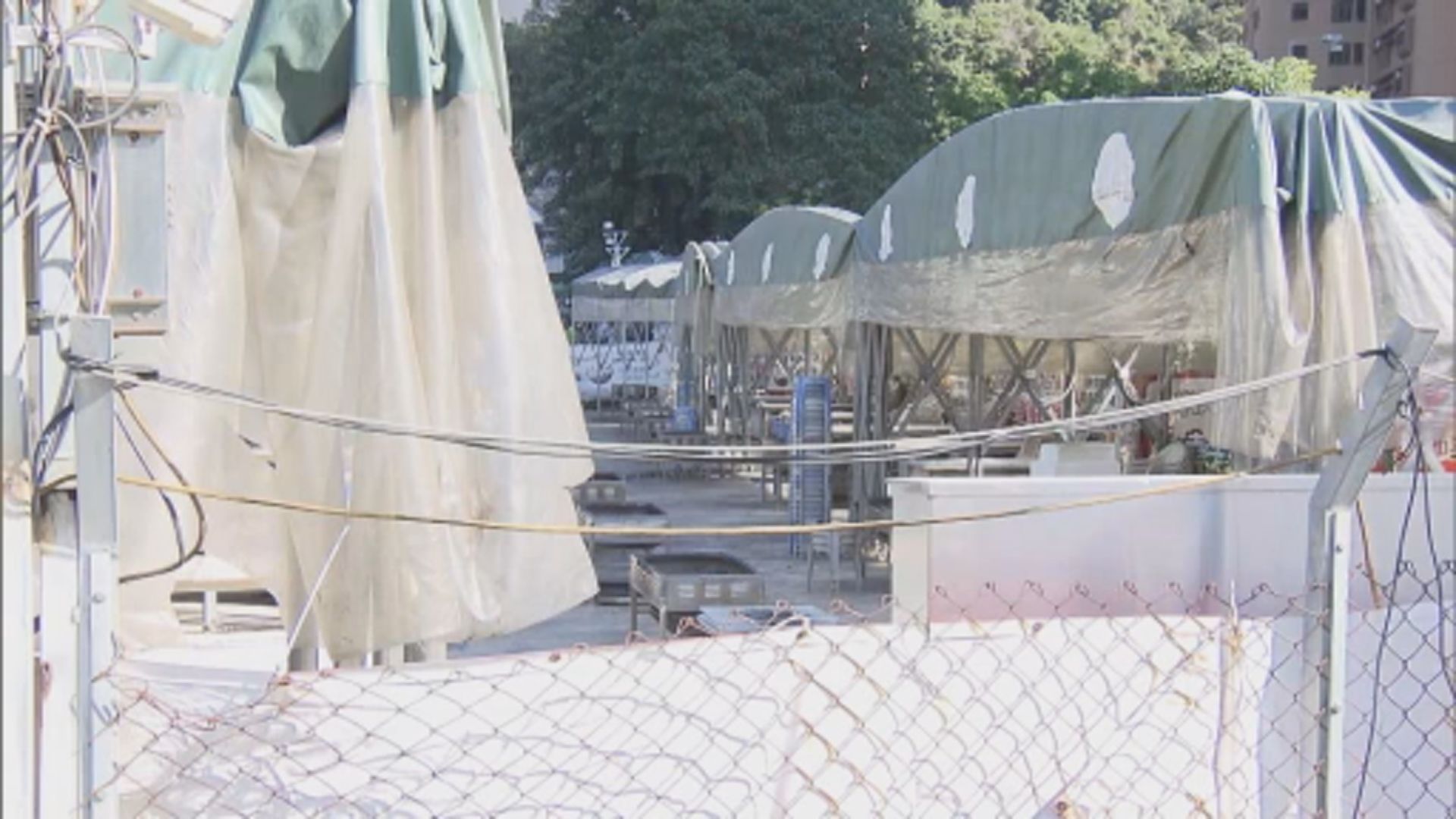 美孚兩燒烤場涉無牌經營　多名職員負責人被捕