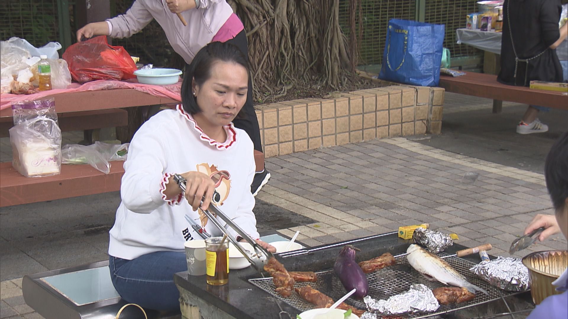 政府轄下燒烤場陸續重開　市民趁周末重拾燒烤樂