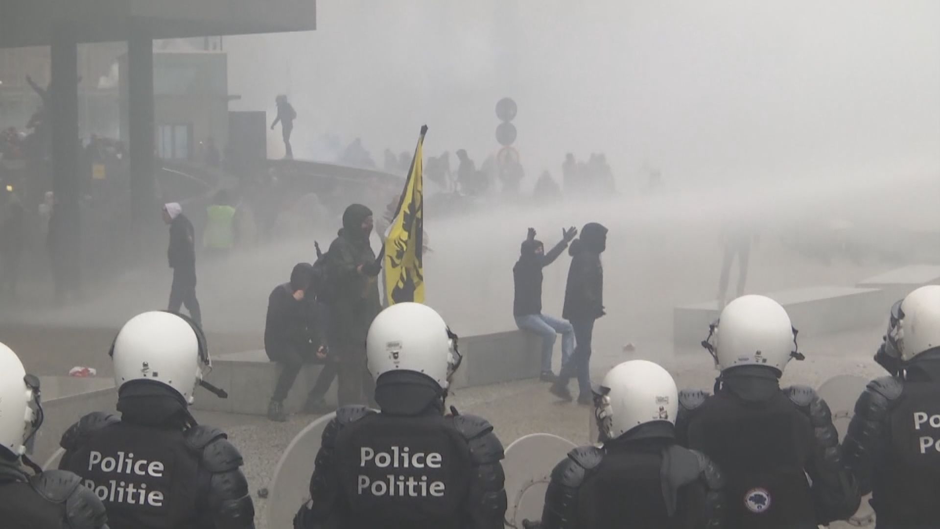 比利時大規模反移民示威