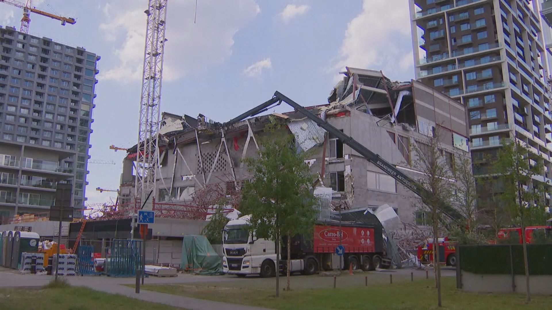比利時有學校地盤倒塌五死九傷