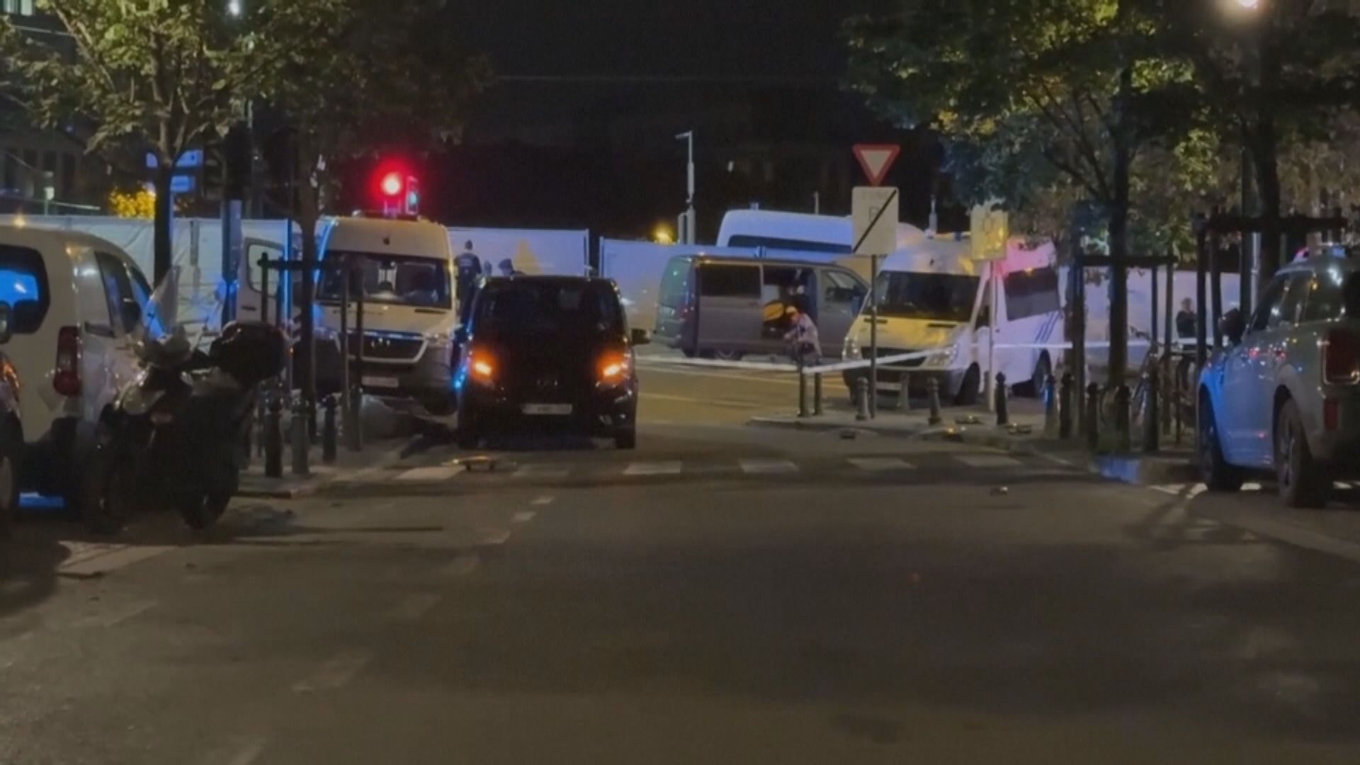 比利時槍擊案兩死一傷 在逃疑犯被警察截獲射殺