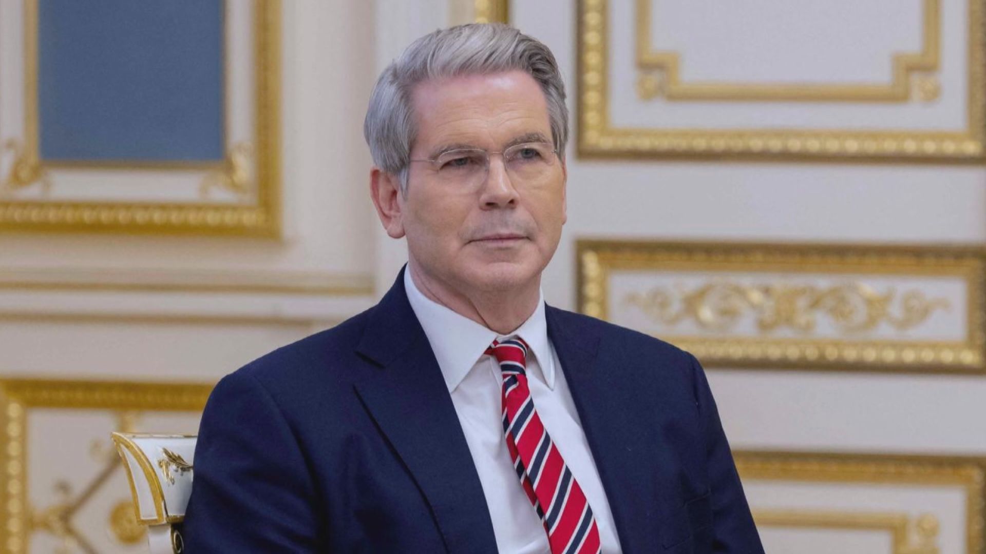 貝森特：鮑威爾不應出席美國最高法院庫克案聆訊