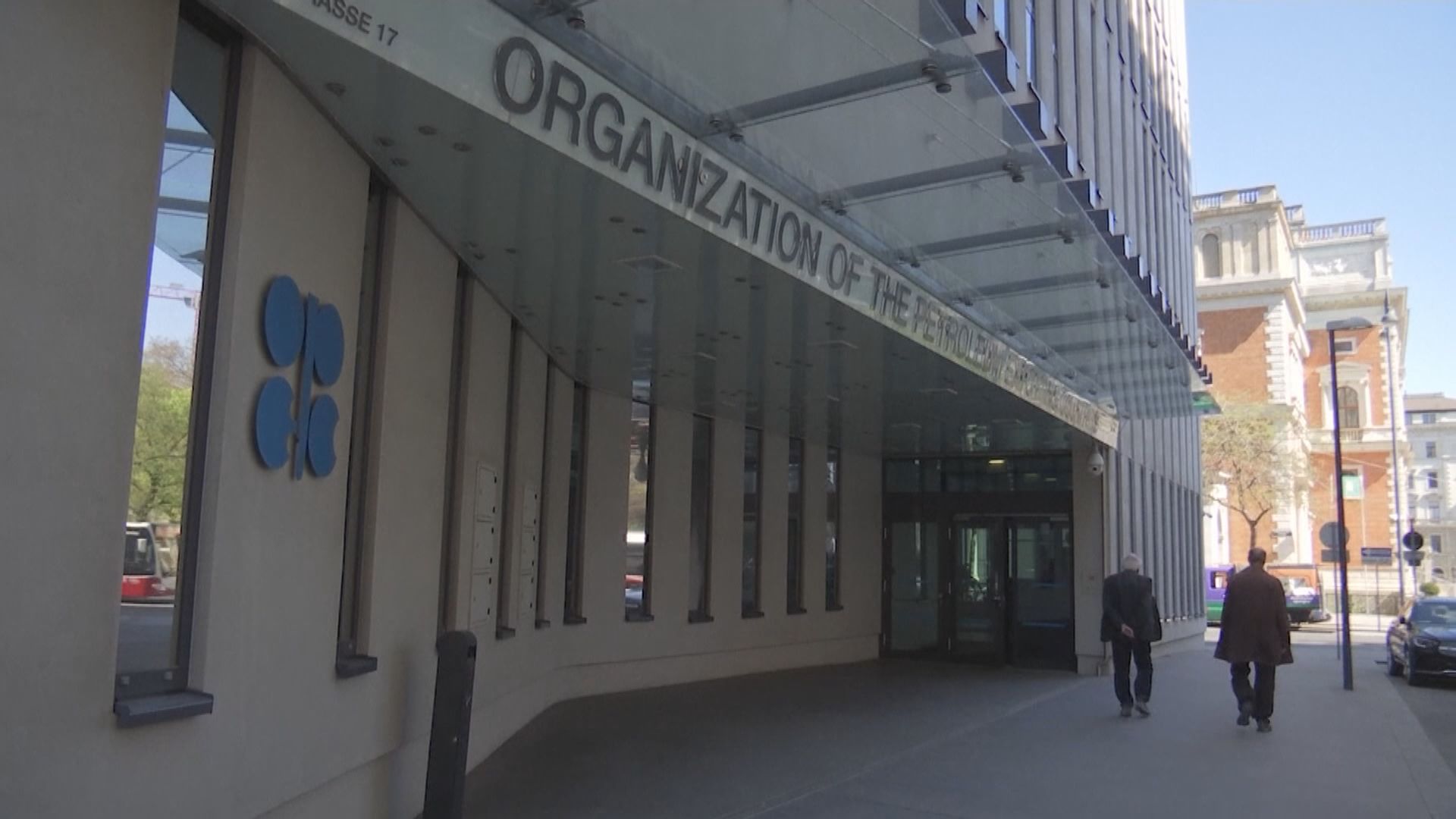 拜登促請二十國集團主要能源生產國增產向OPEC施壓