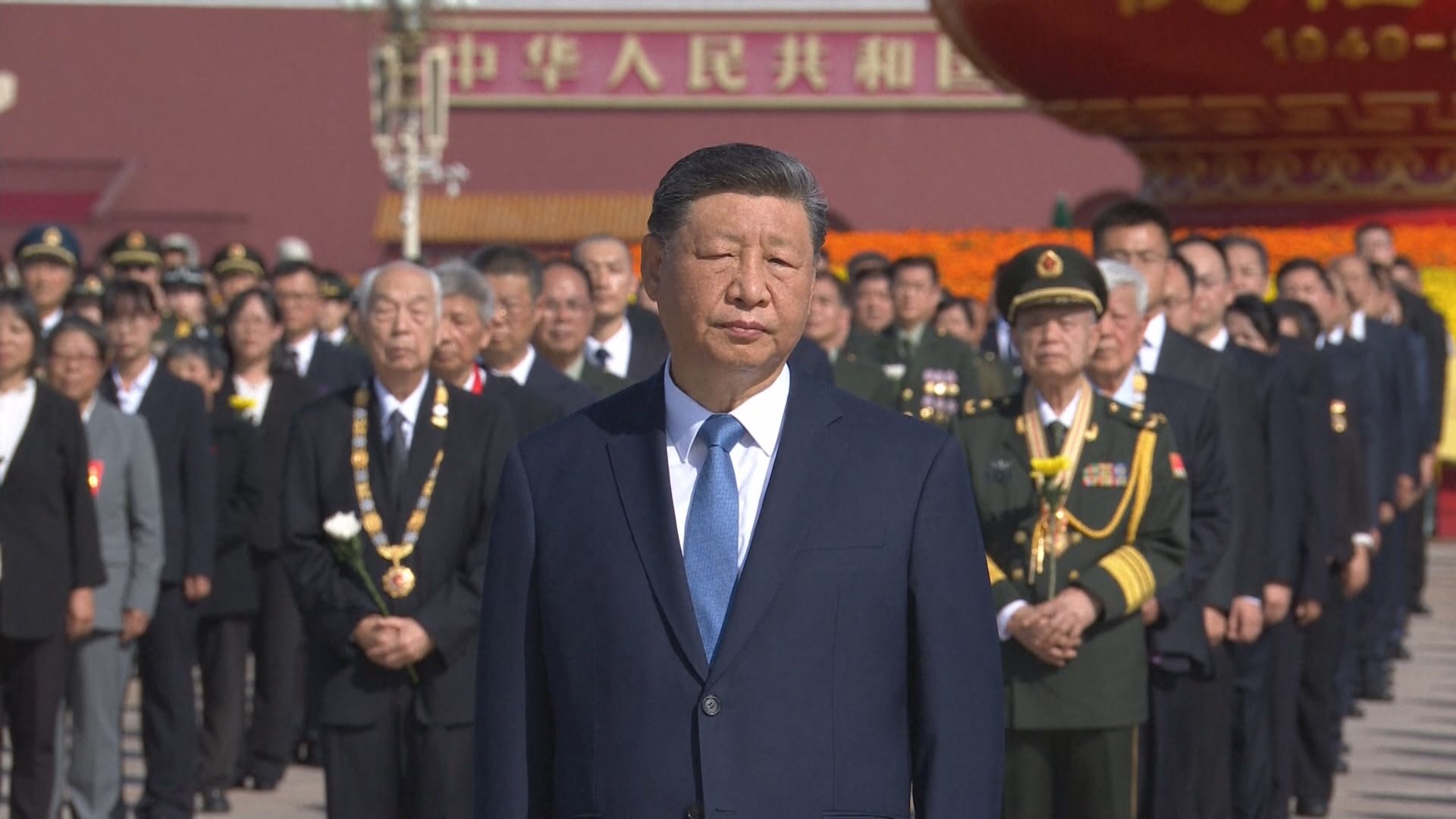 天安門廣場舉行烈士紀念日儀式