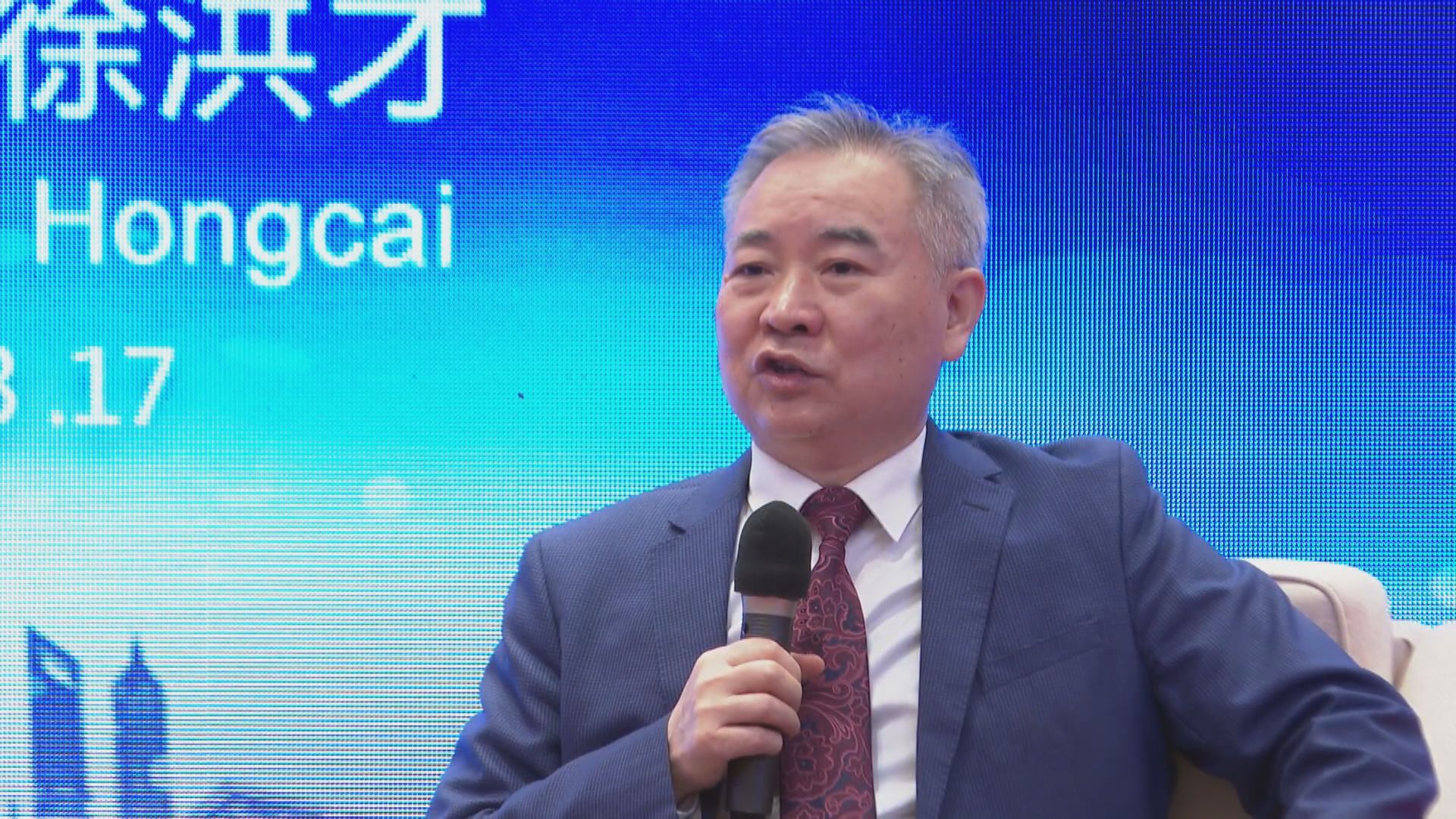 內地經濟學者：香港應擺脫對房地產市場過度依賴