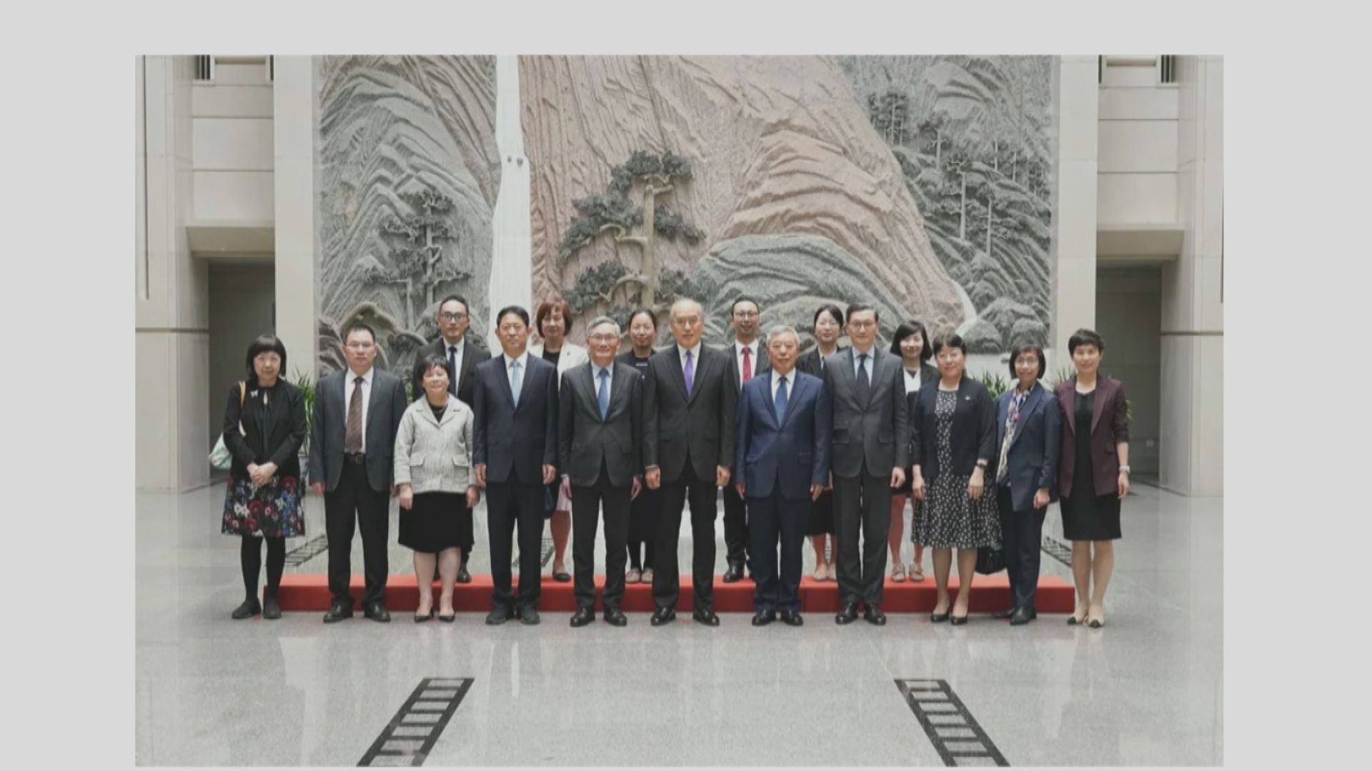 張軍晤張舉能 指兩地在「一國」內建立更緊密司法協助體系