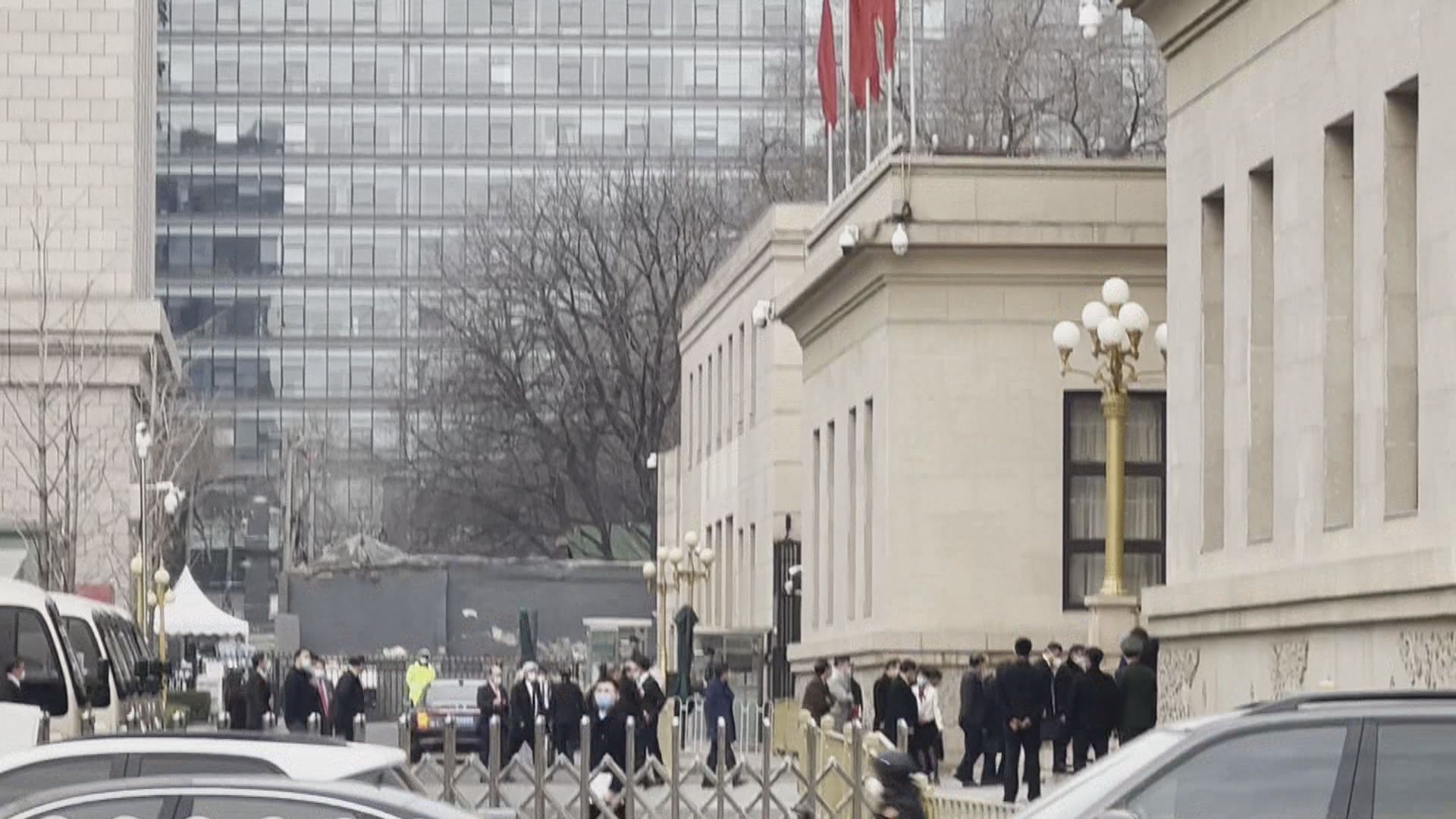 港澳辦主任夏寶龍會見港區全國政協委員