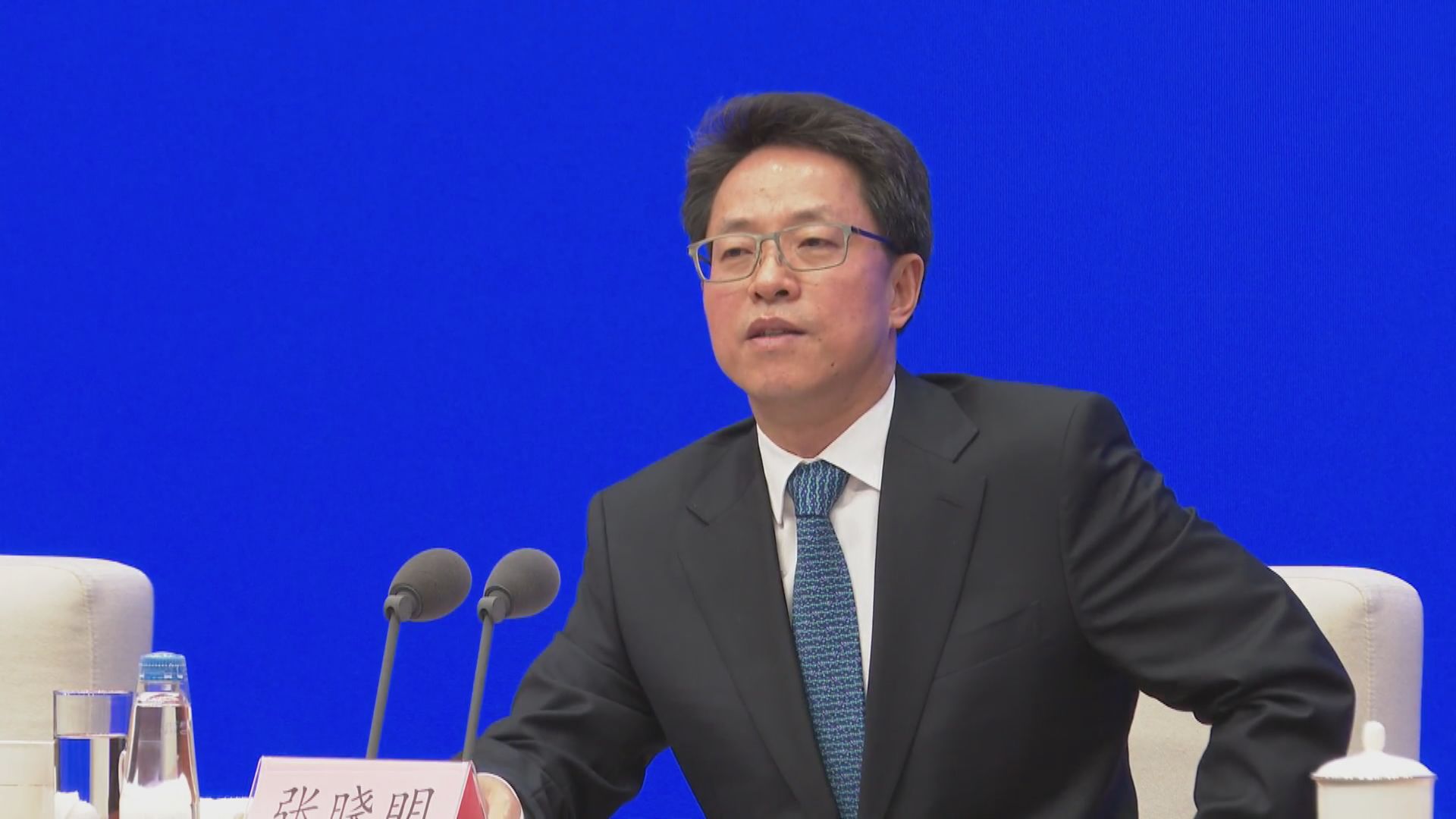 張曉明：完善選舉制度非民主問題　涉及奪權較量沒退讓