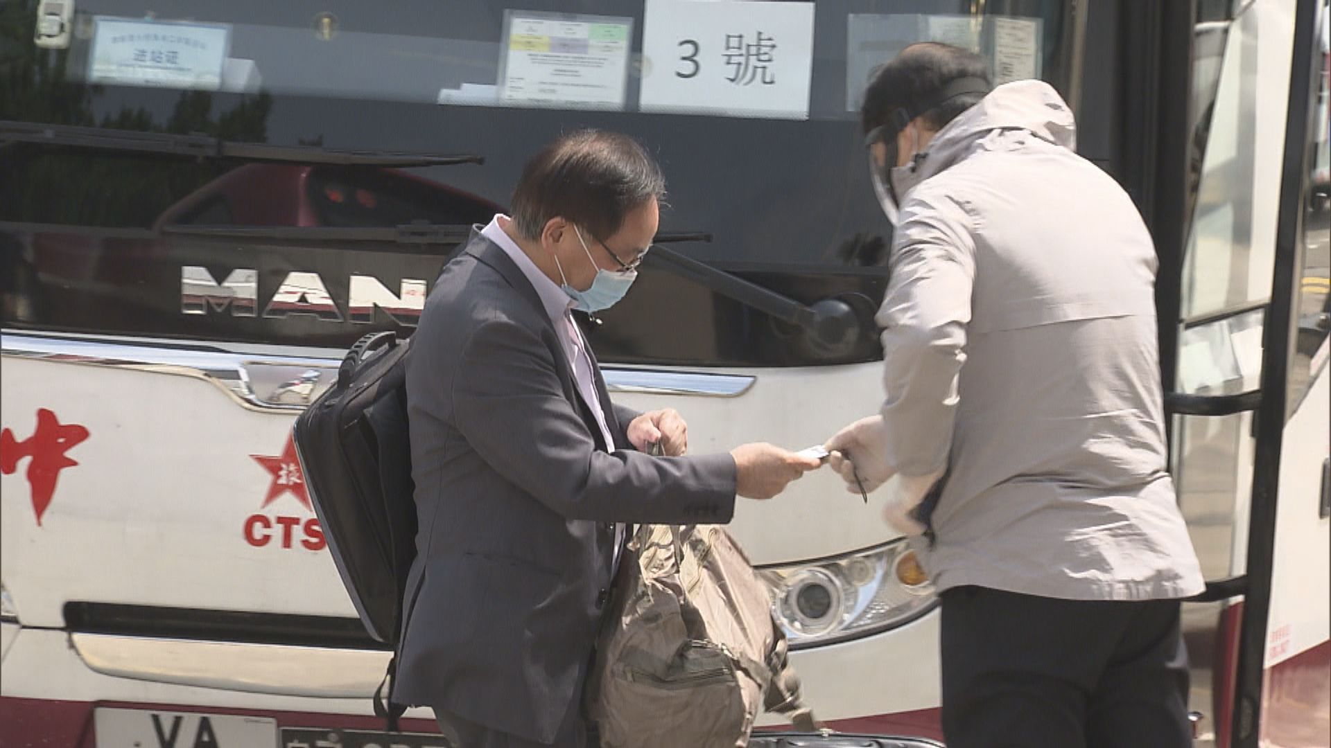 多名港區人大政協到深圳隔離準備下月出席兩會