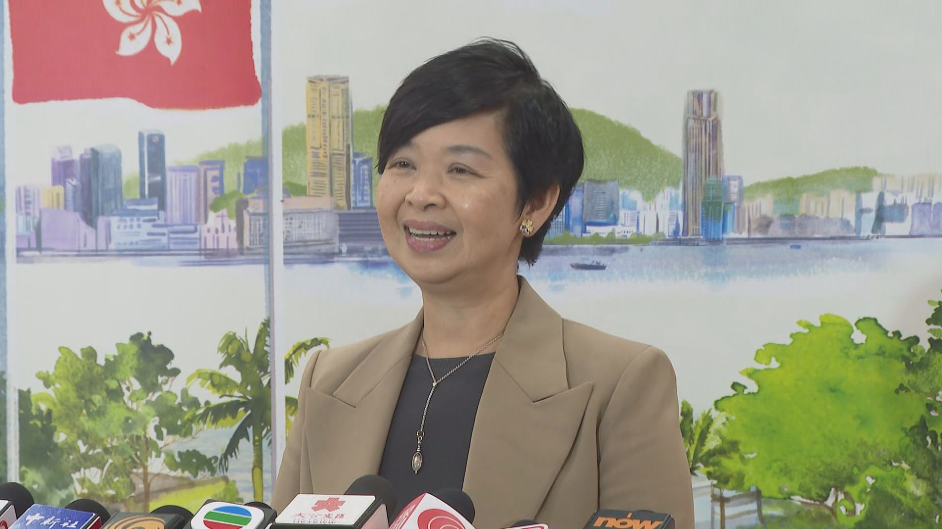 何永賢總結訪京行程 引述夏寶龍指中央肯定及支持房屋局工作