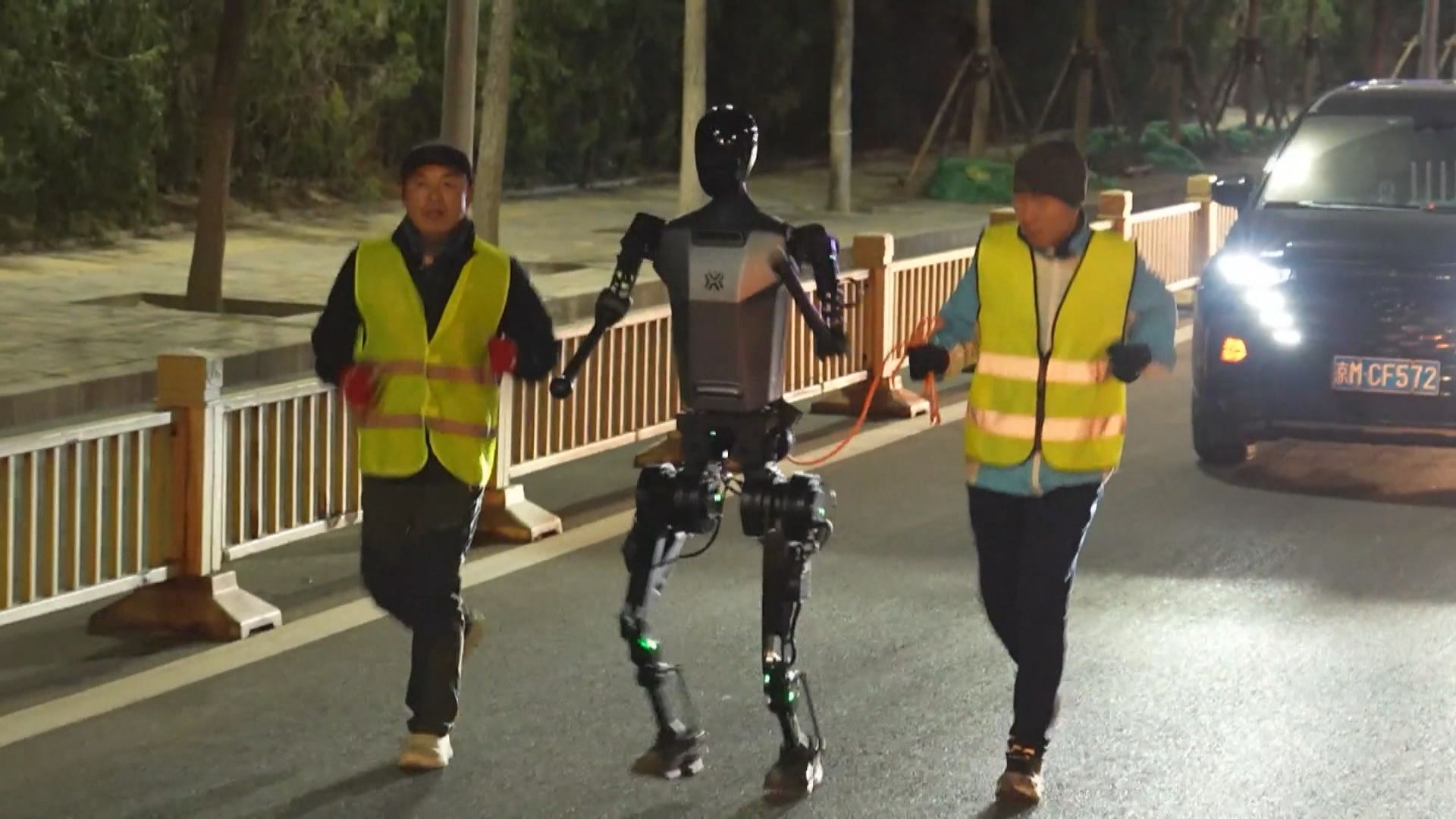 原定周日舉辦的北京人形機械人半馬賽事　因天氣延期至下周六