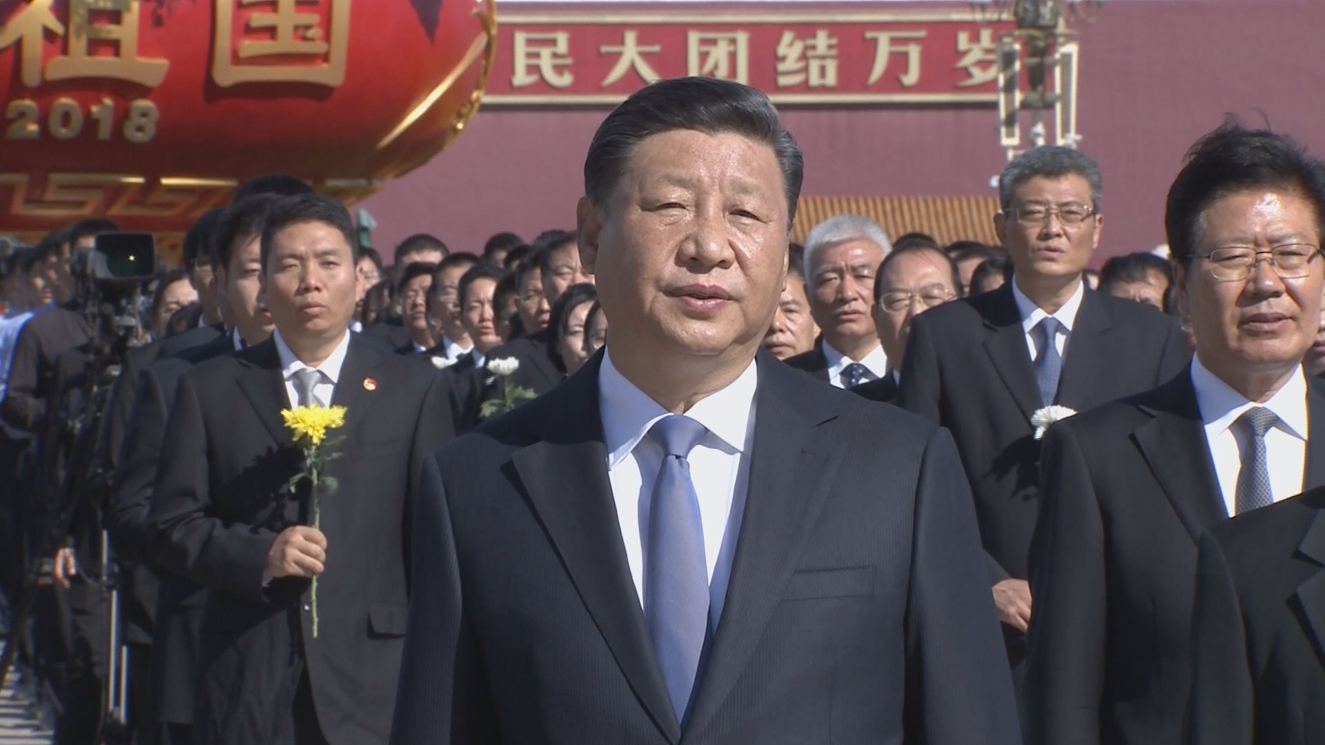 習近平在北京出席烈士紀念日儀式