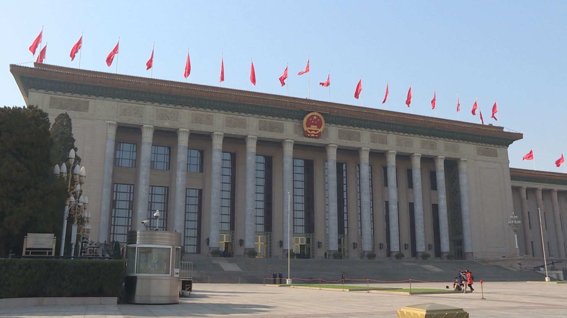 人大常委會通過立法會續任　未提提名無效議員能否留任