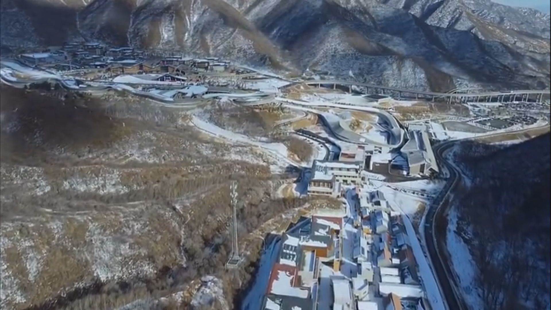 北京氣溫驟降　延慶上演夏雪奇觀