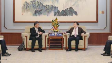 丘應樺在北京與夏寶龍會面