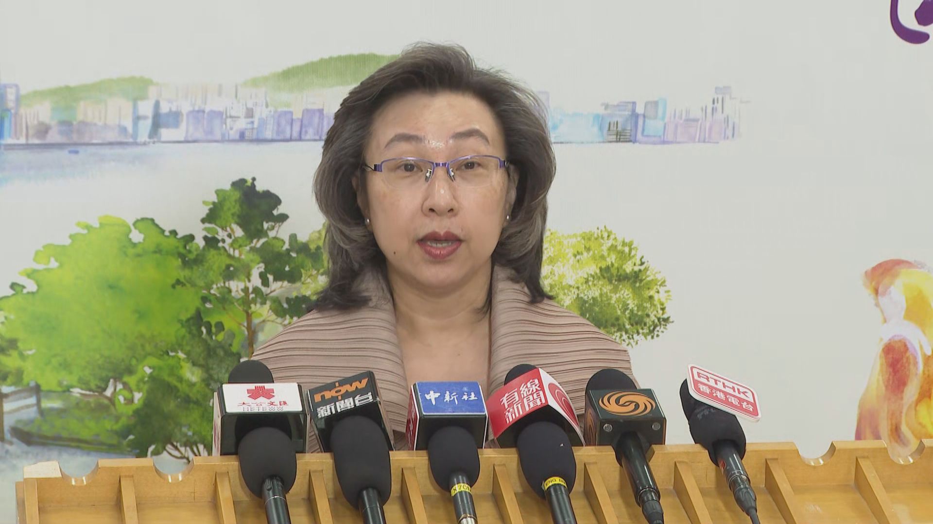 楊何蓓茵:港澳辦主任夏寶龍肯定公務員的素質