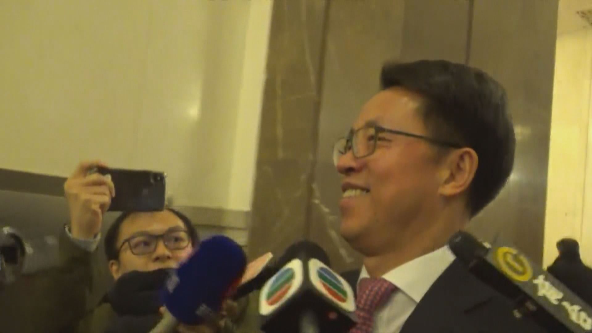 張曉明：香港要依法處理港獨