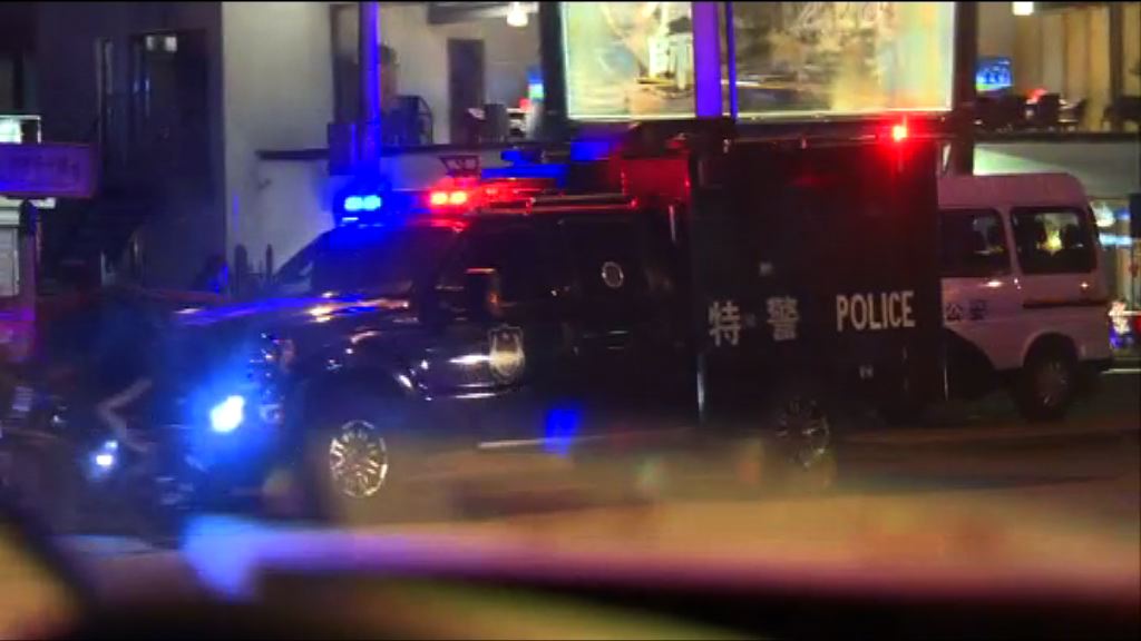 武警出動反恐部隊駐守三里屯