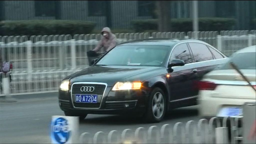 宋哲黃柳權任港澳辦副主任履新