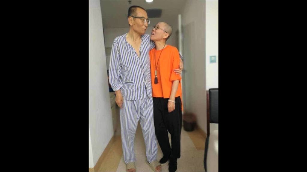 外電報道劉霞正前往柏林