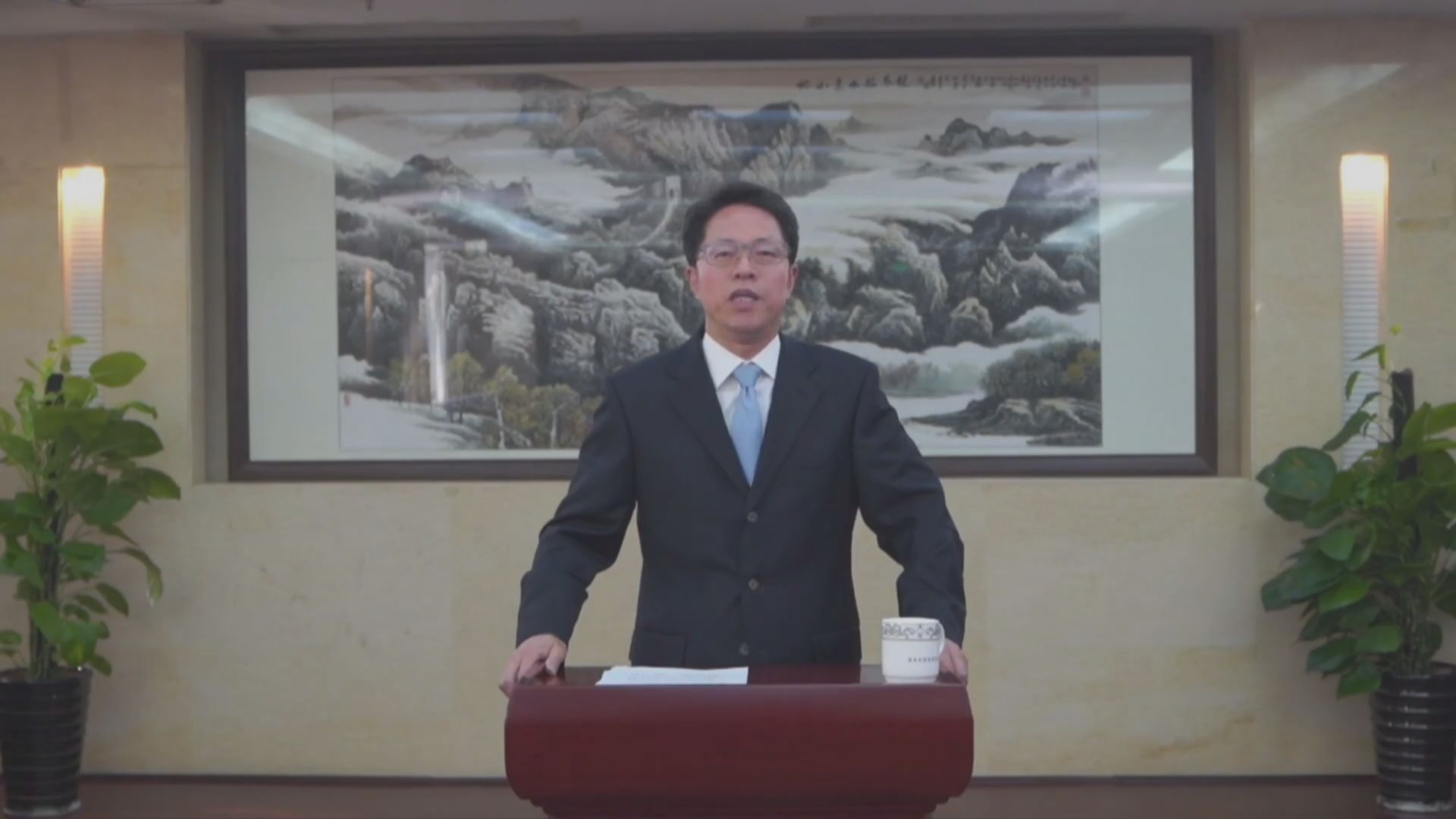 張曉明︰香港崇尚核心價值前應加上「愛國」