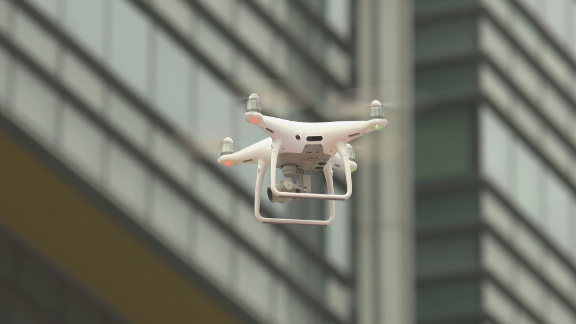 《小型無人機令》寬限期月底屆滿　當局指已有1萬6千人註冊