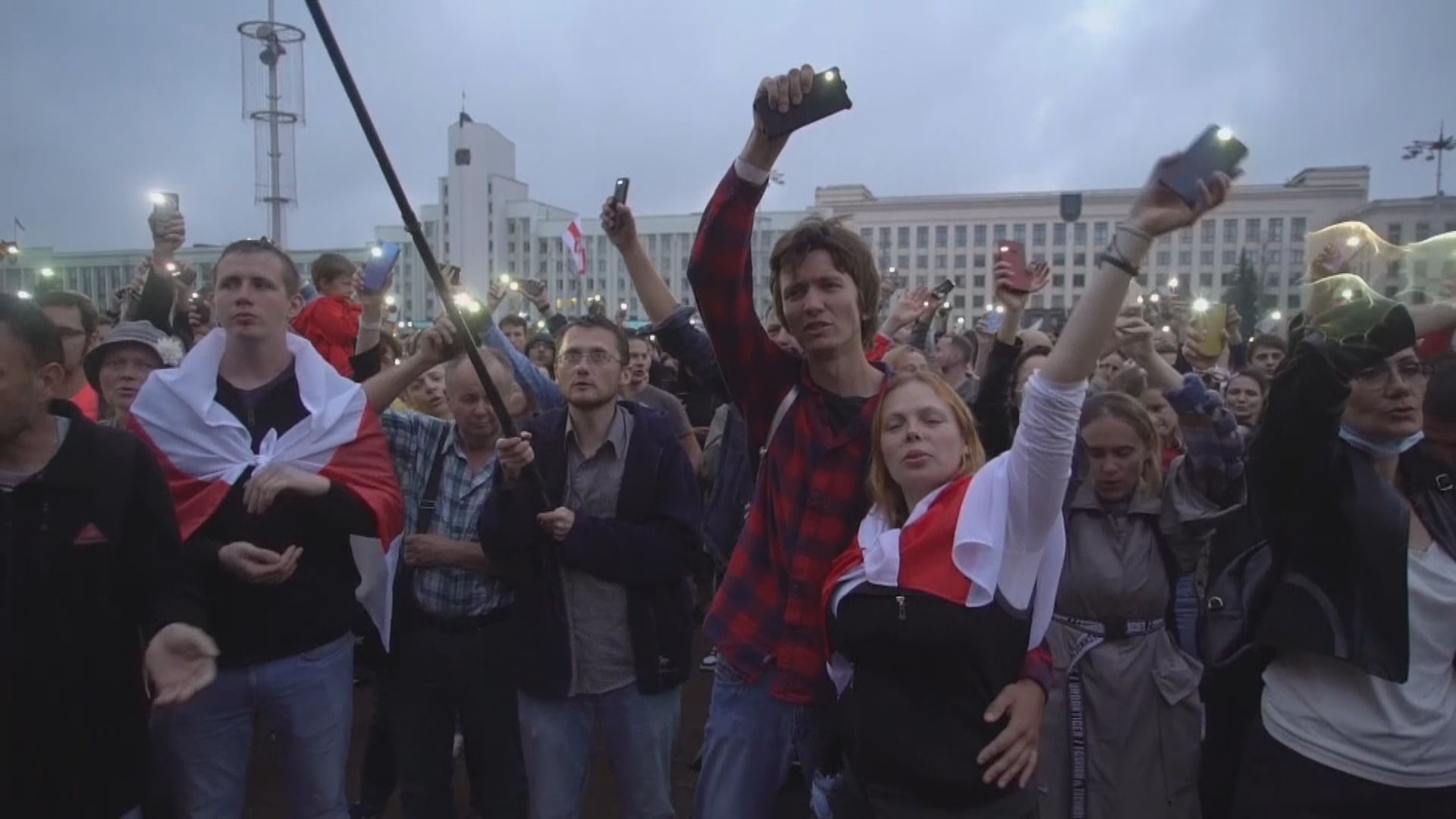 白俄羅斯示威者分散首都多個地點抗議