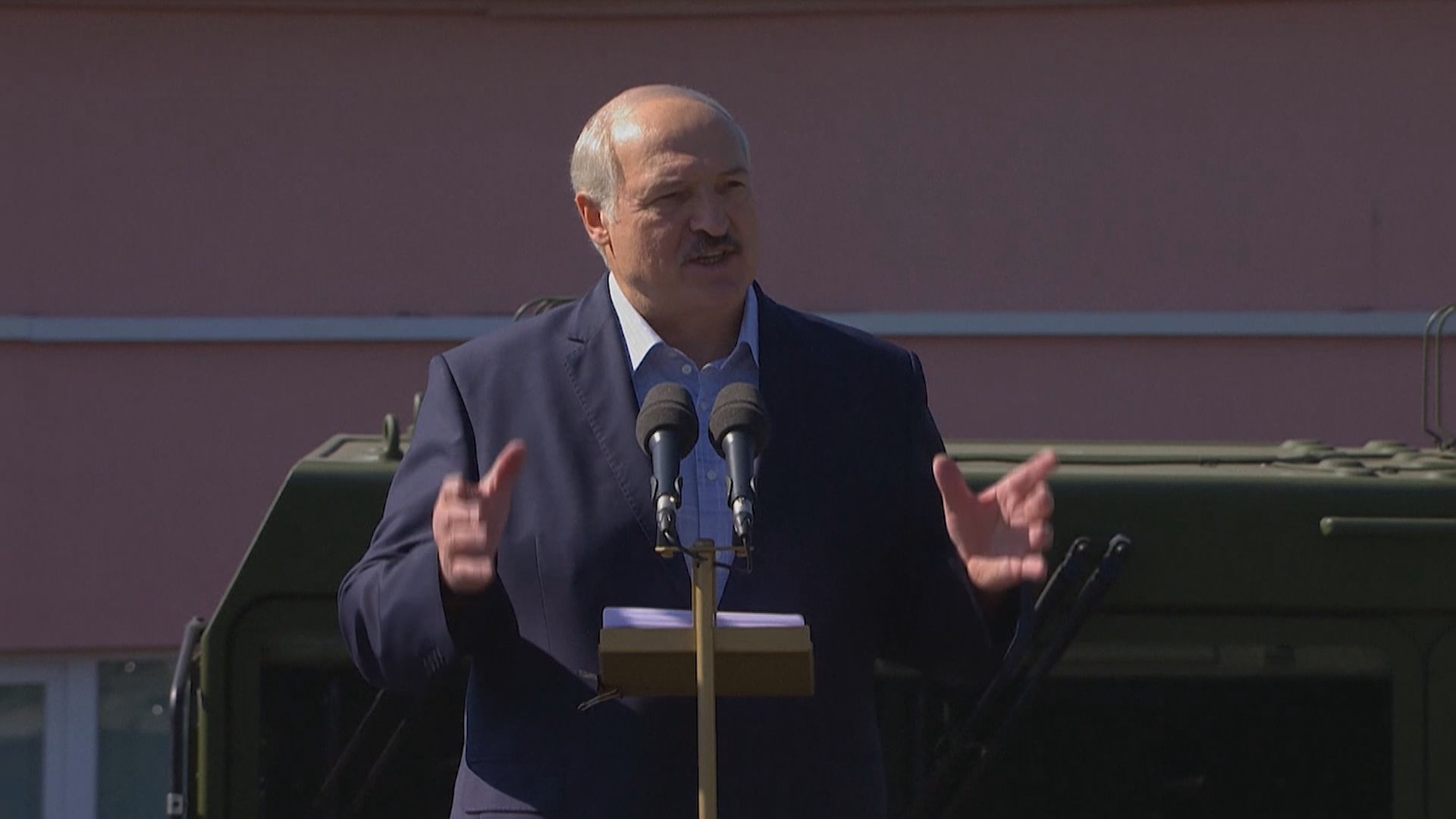 【態度軟化】白俄羅斯總統：願意修憲後大選並交出權力