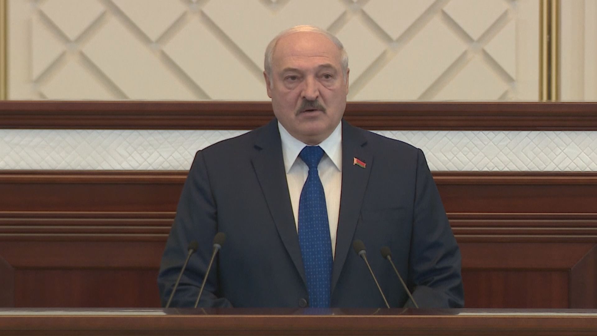 白俄總統盧卡申科表明會強硬應對任何制裁、攻擊或挑釁