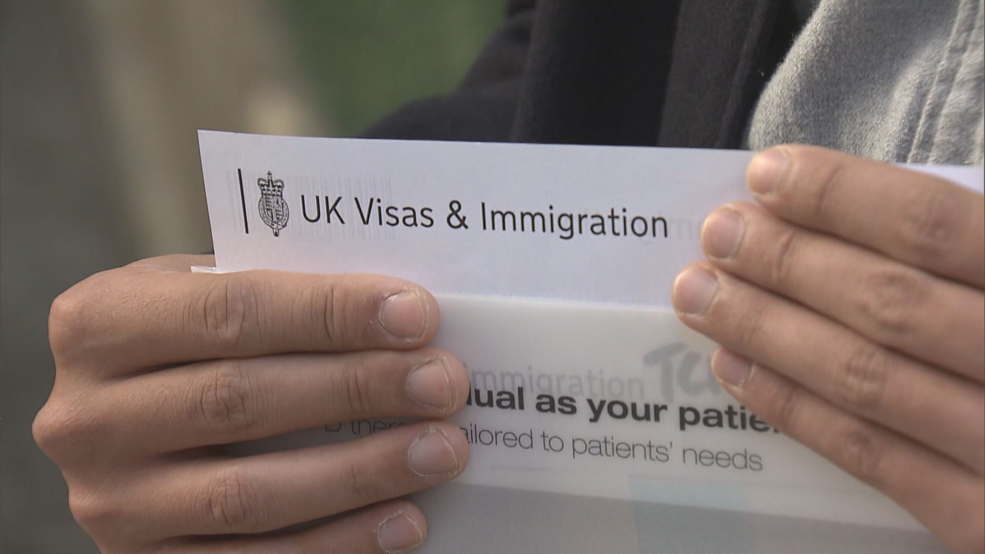 已提交BNO簽證申請港人今起可到簽證中心提供指紋