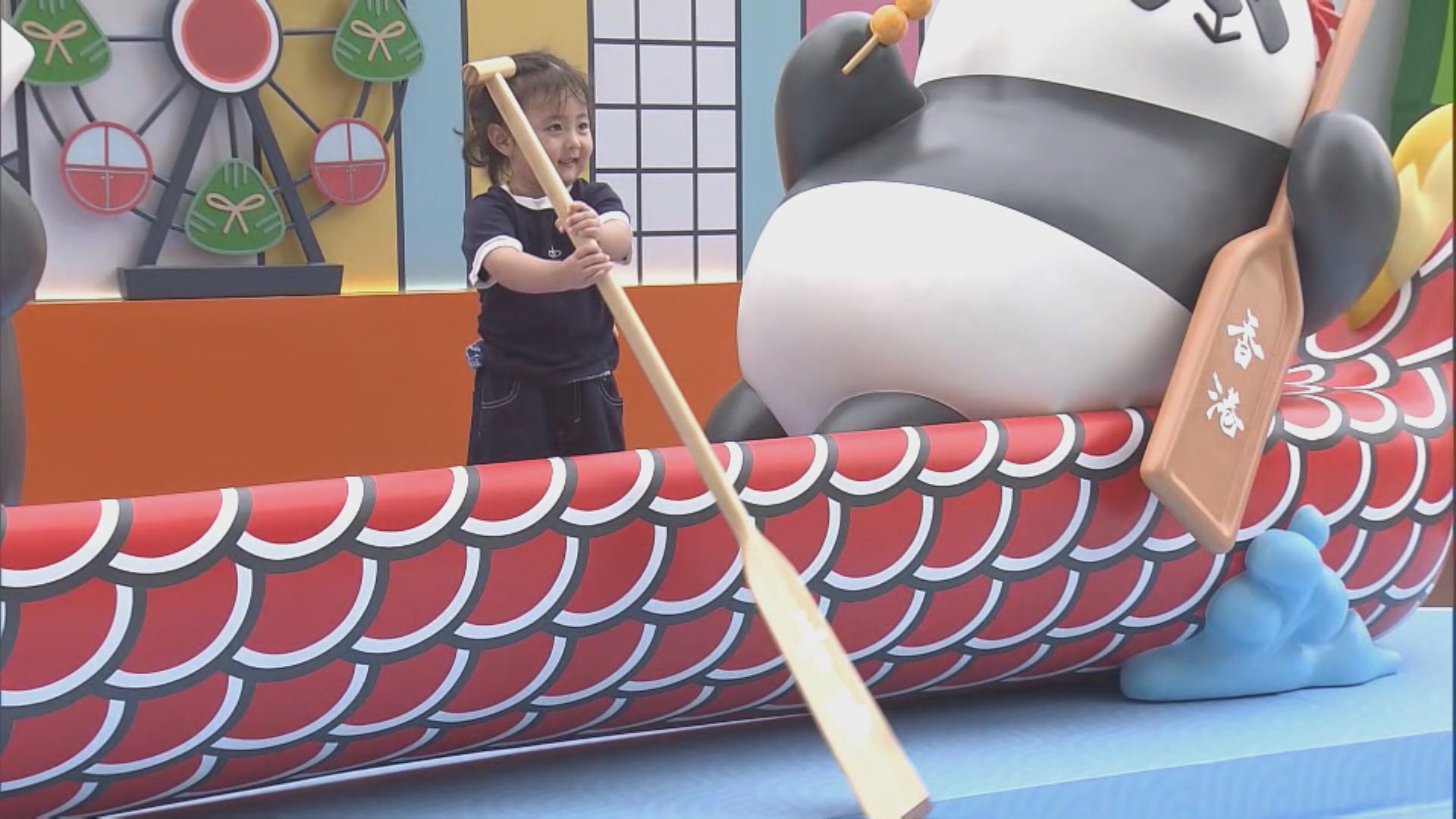 端午節內地三天連假　旅客到龍舟嘉年華「打卡」