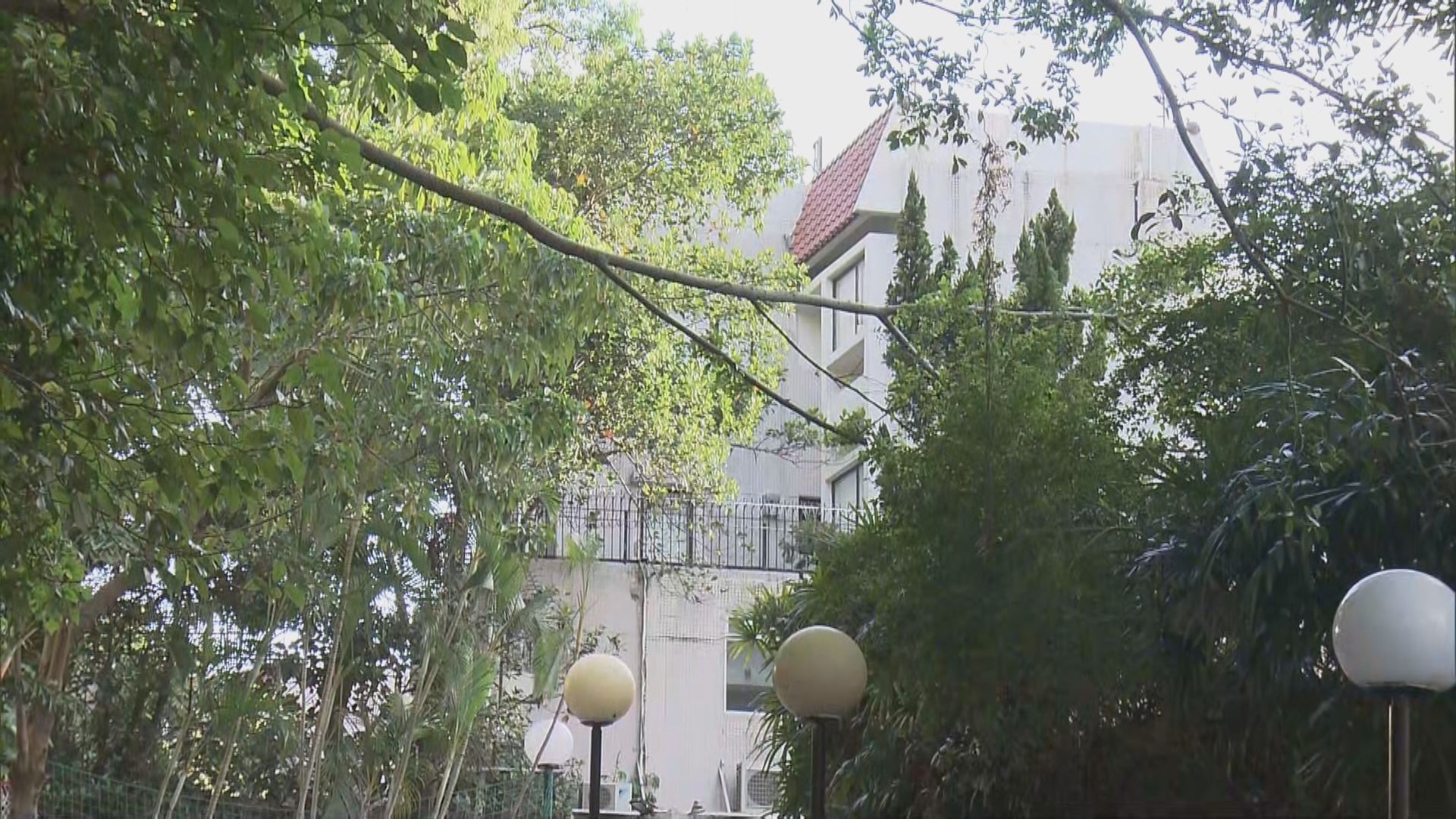 壽臣山法籍男報案　指妻子與7個月大女兒倒斃家中　列殺嬰及自殺案