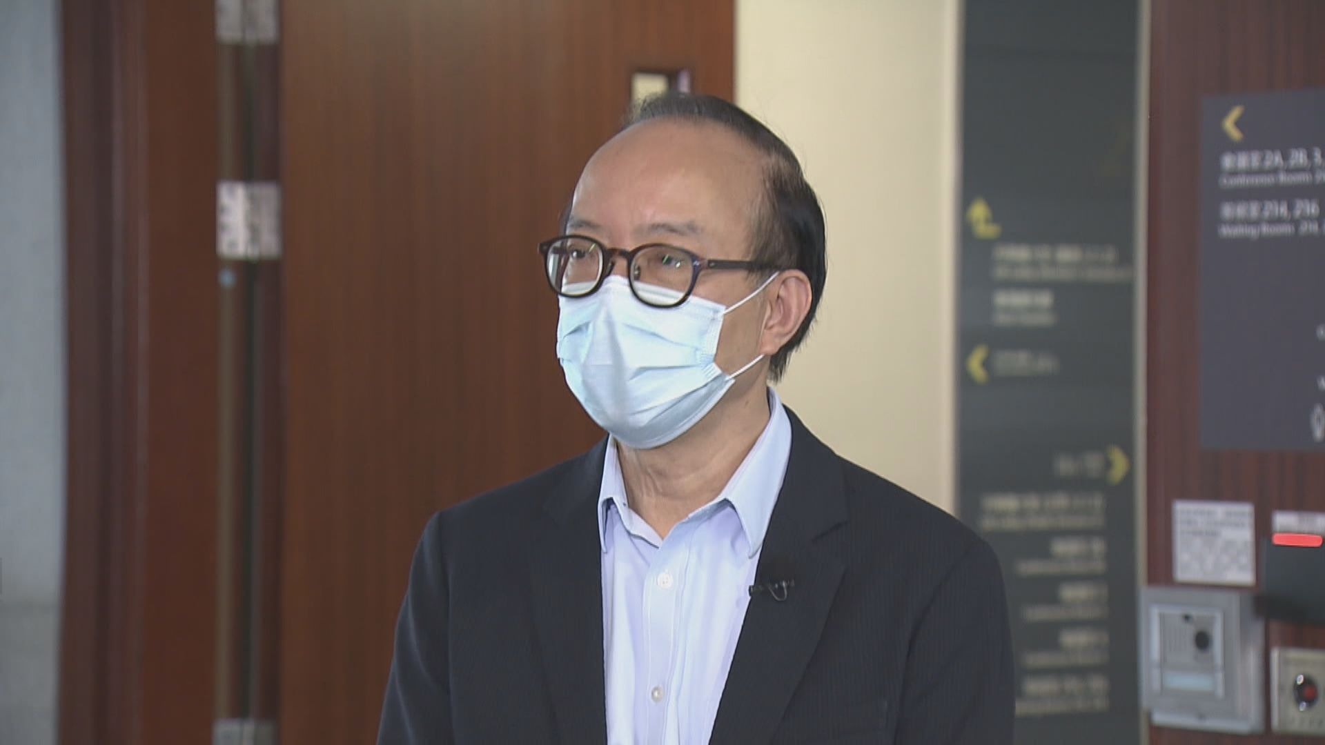 馬逢國促政府盡快決定是否繼續舉辦書展